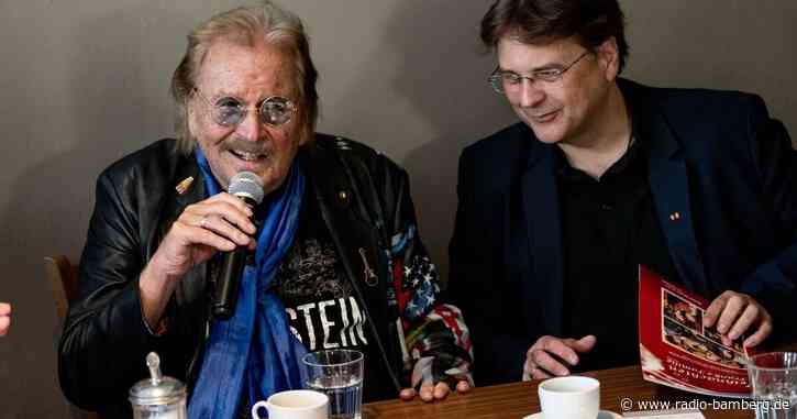 Frank Zander wieder bei Weihnachtsfeier für Obdachlose dabei