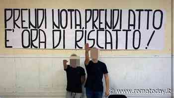 Saluti romani in classe in un liceo di Roma. I collettivi: "Via i fascisti dalle scuole"