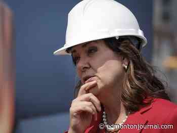 David Staples: Does negativity threaten to blow up Danielle Smith's leadership and the United Conservatives?