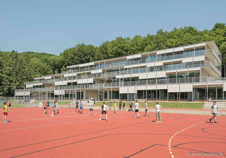 Terrassen im Wienerwald
 - Clusterschule von fasch&fuchs.architekten