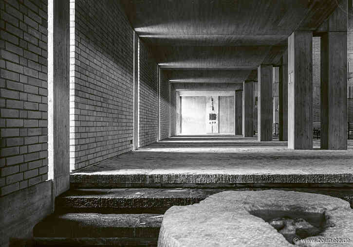 Münchner Architektinnen
 - Forschungsprojekt, Ausstellung und Podium