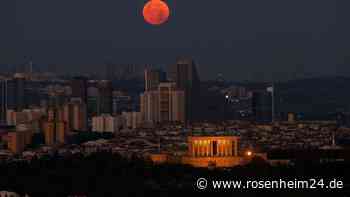 Tote und Verletzte bei „Terroranschlag“ in Ankara – Berichte über Geiselnahme