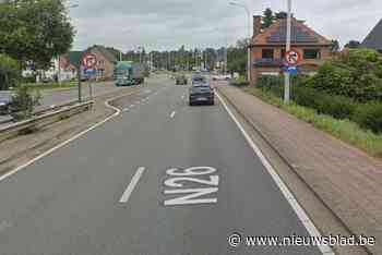 Asfalt maakt fietsen comfortabeler langs  Nieuwe Mechelsesteenweg