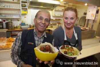 Beni Barnatan (88) overleden, de man die met zijn horecazaak Antwerpen falafel leerde eten en er wereldberoemd mee werd