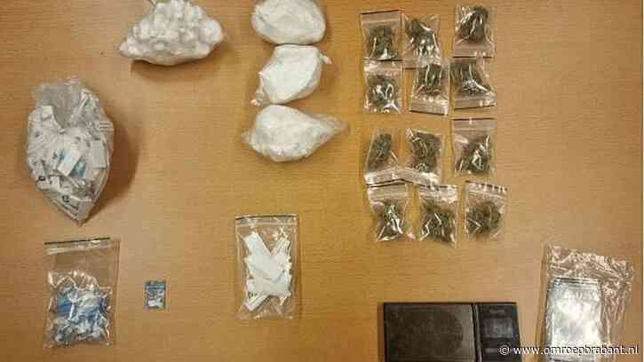 Man met tienduizenden euro's aan drugs verstopt zich in tuin