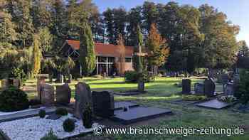 Isenbüttelerin verärgert: Kirche platziert Grabsteine falsch