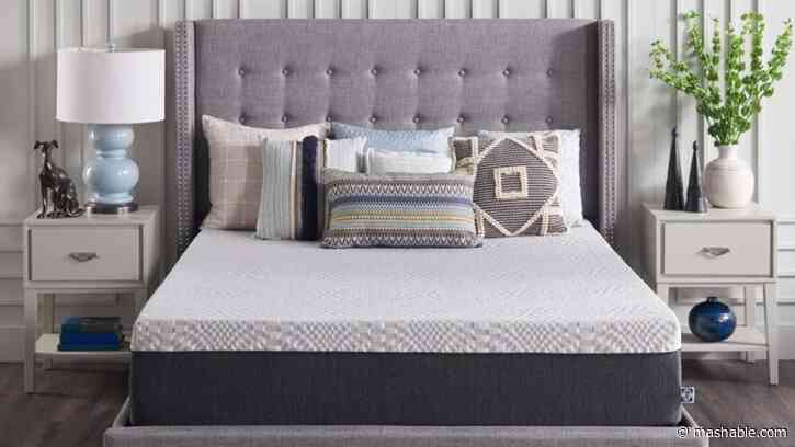 Grab a memory foam queen mattress for under $450 during Wayfair's Black Friday Preview sale