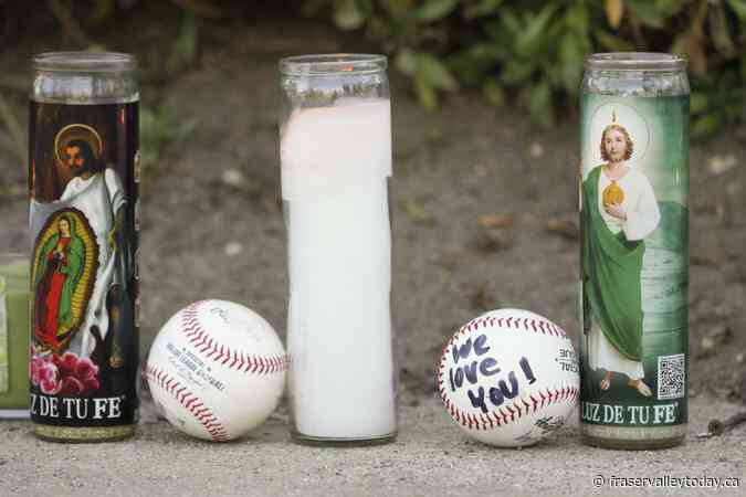 Fernando Valenzuela, Mexican-born pitcher whose feats for Dodgers fueled ‘Fernandomania,’ dies at 63