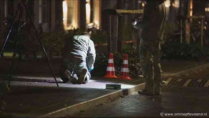 Flevoland - Nieuwsoverzicht 23/10 | Nieuwe aanhouding én explosief in Poort • 'Leerwerkbedrijf werf essentieel'