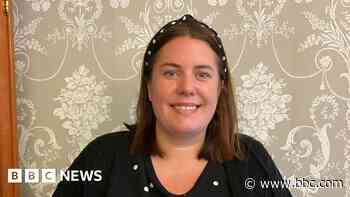 'Flat-pack' pool helps pupils learn to swim