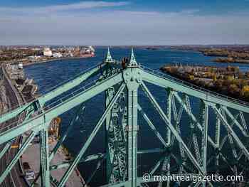 Trio charged in protest that shut down Jacques-Cartier Bridge