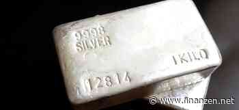 Trotz anhaltender Goldrally: Edelmetallverband sieht Silber 2025 vor Gold
