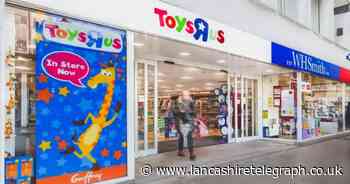 Free 'goody bag giveaways' at Toys"R"Us opening event