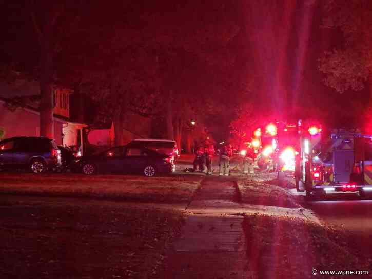 3 get out safely after northeast Fort Wayne house fire