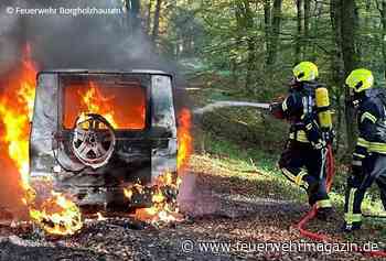SUV von Jäger in Flammen: Waldbrand verhindert