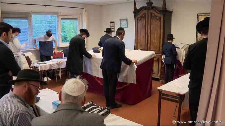 Almere - Almere zet cameratoezicht bij synagoge voort