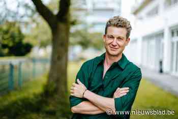 Jani waarschuwt voor online oplichters die deepfake gebruiken: “Please, ga hier niet op in”