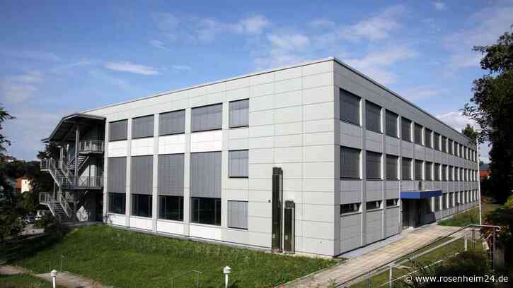 Gebirgsjäger traktierten ausscheidenden Kameraden – jetzt stehen sie vor Gericht