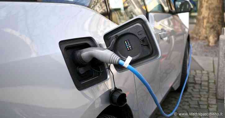 In legge di Bilancio “incentivi” all’acquisto di auto aziendali elettriche: ecco come cambia la fiscalità (con qualche effetto collaterale)