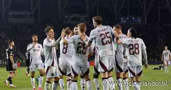 LIVE Europa League | Ajax op voorsprong tegen tien man van Qarabag in matige wedstrijd