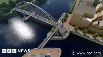 Council 'confident' delayed bridge will be built