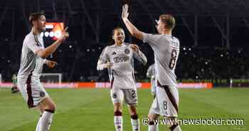 Cadeaus verbloemen matig spel Ajax: ‘Een paar weken geleden was het resultaat misschien anders geweest’