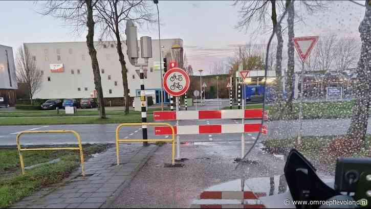 Lelystad - Weghalen fietspad moet oversteken bij Middendreef ontmoedigen