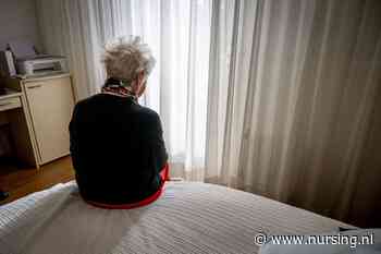 ‘Laat mij maar zitten’ – Waarom je apathie bij dementie moet onderbreken