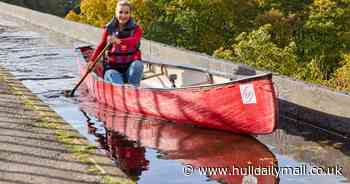 Helen Skelton braves UK's highest aqueduct in fear-facing challenge