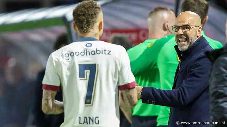 Ook trainer Peter Bosz is fan van de zanger Noa Lang: 'Lekker nummertje'