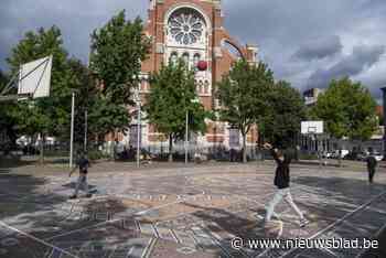 Bezwaarschriften van buurtbewoners leveren op: omgevingsvergunningsaanvraag voor ingrepen op Sint-Willibrordusplein naar prullenmand