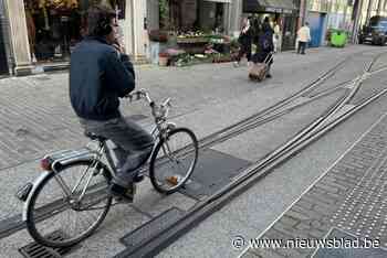 De Lijn test antisliplaag om tramsporen veiliger te maken: “We blijven experimenteren”