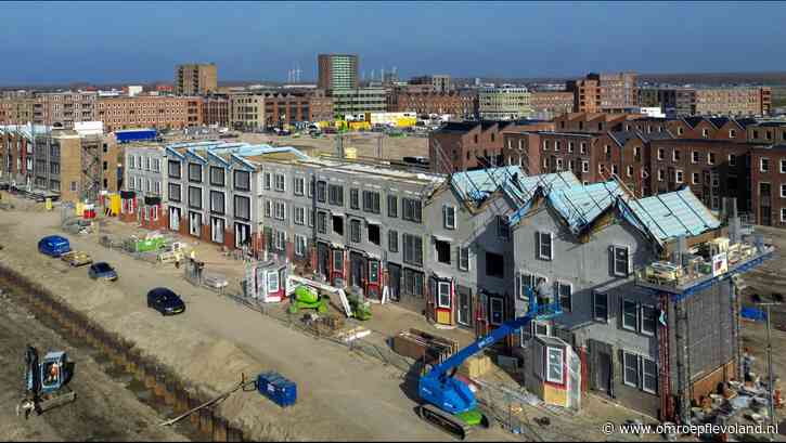 Almere - Ambitie in Almere: 42.000 huizen erbij in vijftien jaar, waarvan 30 procent sociale huur