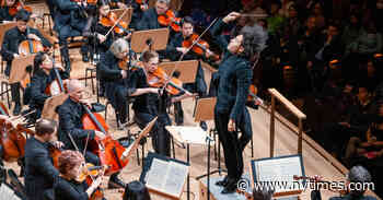 Review: A Standard Rushes Back to the Philharmonic