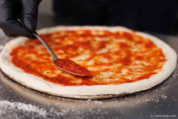 Wisconsin pizzeria apologizes after customers get high from pizzas accidentally contaminated with THC