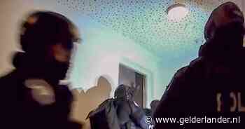 Broers verstopten tonnen drugsgeld op zolder van hun moeder en regelden schepen vol drugs; nu moeten ze op de blaren zitten