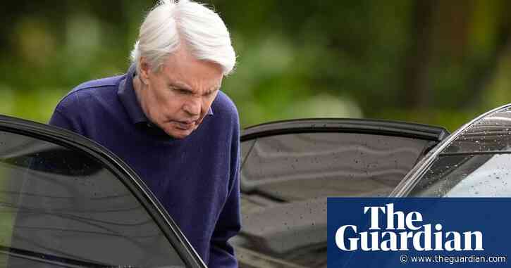 Former Abercrombie CEO Mike Jeffries to enter plea in sex trafficking case