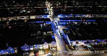 Major emergency response with multiple cordons after triple Dagenham stabbing