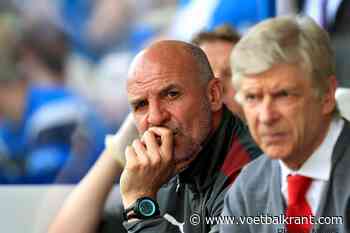 Lommel SK wint met ruime cijfers van Jong Genk maar niet alles verliep zoals gehoopt: "Hij is naar het ziekenhuis nu, het ziet er niet zo goed uit"