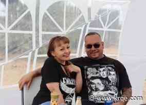 Families hold vigil, remember two who died in shooting last weekend in Albuquerque