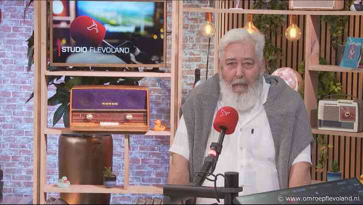 Urk - Nieuwe stadsdichter van Urk wil verbinden met taal