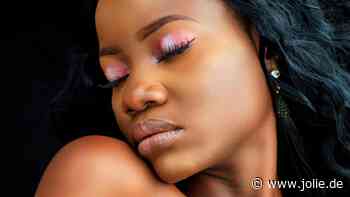 Geschwungene Wimpern: Hausmittel und Tipps