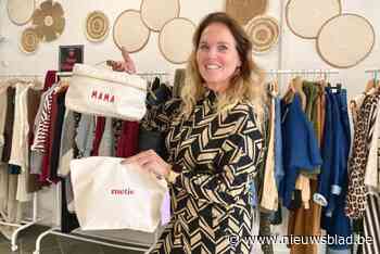 “Voor eindejaarscadeaus moet je bij ons zijn”: Kathleen (55) brengt pluizige haarspelden en bruisbalpakketten naar Gent