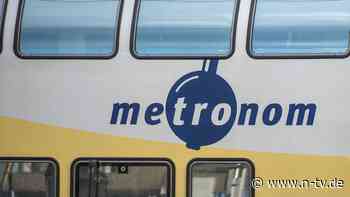 750 Menschen evakuiert: Metronom-Zug reißt eine Oberleitung