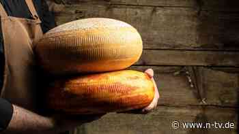 Tonnenweise Cheddar verschwunden: "Großer Käseraub" hält Briten in Atem