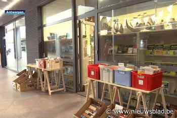 Arthur Govers opent tweedehands boekenwinkel in station Antwerpen Centraal