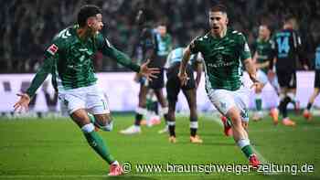 Bremen entreißt Leverkusen den Sieg, Leipzig an der Spitze