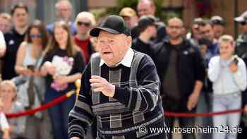 „Ich bin nicht alt, ich bin Vintage“: Günter(93) aus Teising ist jetzt „DSDS-Ehrenstammgast“