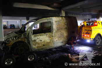Berging uitgebrande auto blijkt lastige klus