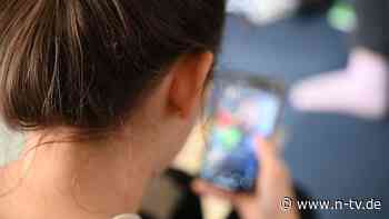 Ende der Online-Partnersuche?: Warum Singles nicht mehr auf Dating-Apps vertrauen